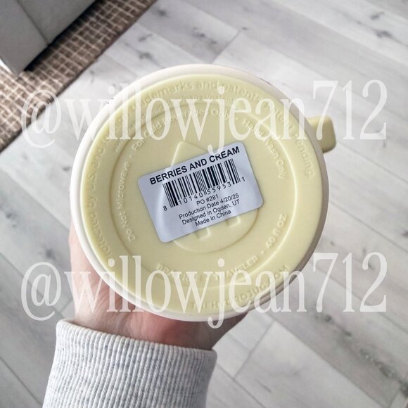 “Berries and Cream" Acta HydroJug 40 oz Traveler Tumbler - Limited Edition - Picture 4 of 12